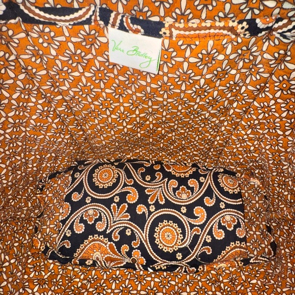 Vera‎ Bradley Caffe Latte Large Tote - Picture 8 of 13